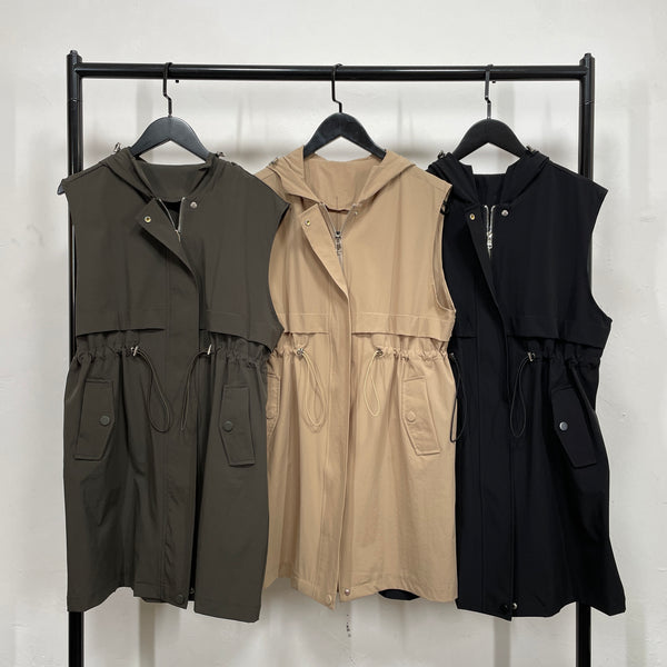 240021 - Hood Sleeveless Jacket (20% Off)