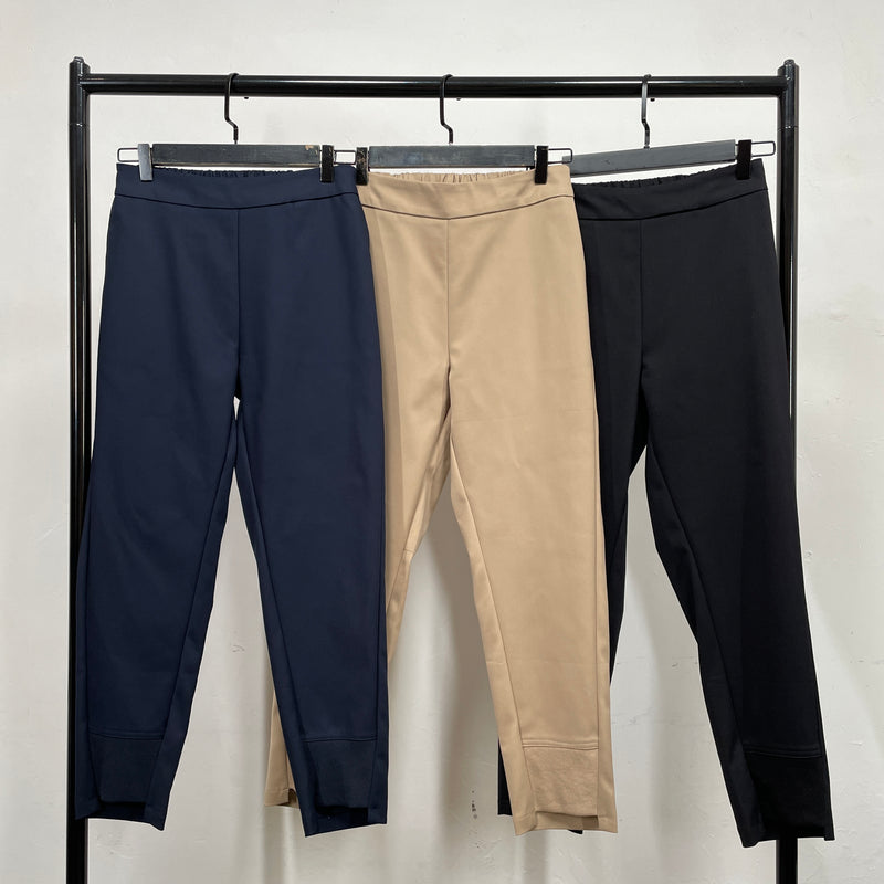 240053 - Basic Pant