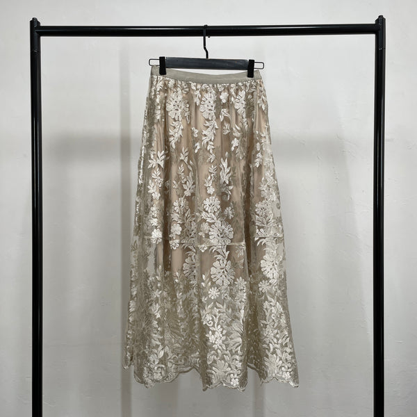 240115 - Embroidered Skirt (20% Off)