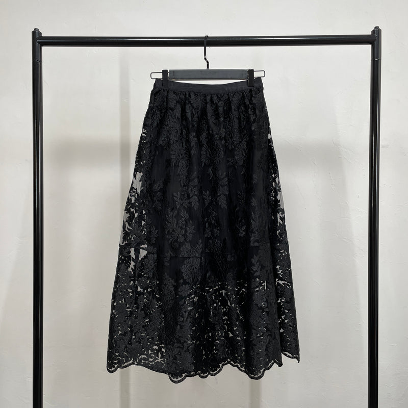 240115 - Embroidered Skirt